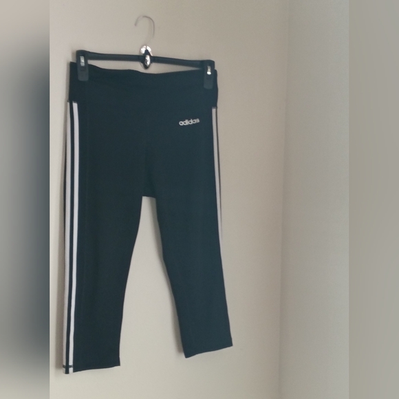 Women's Adidas Black Leggings Versatile Activewear - Picture 1 of 3